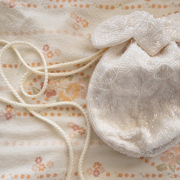 Vintage Beaded Drawstring Purse - Picture 3 of 8